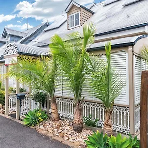 One Thornbury 4*, Brisbane Australia
